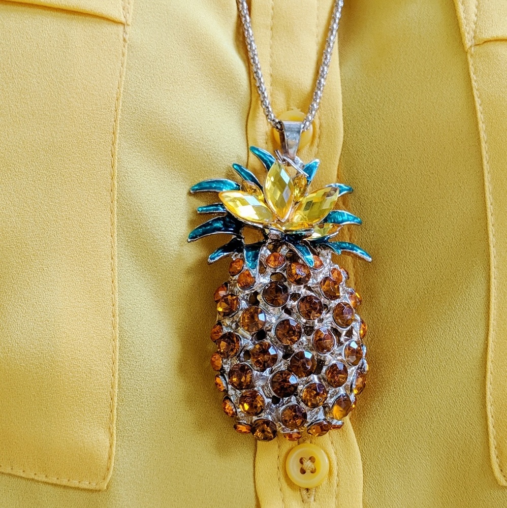CLOSET SALE Betsey Johnson pineapple necklace